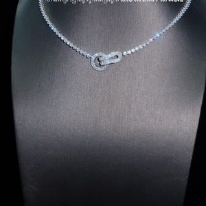 Meet your Posher, Kunthea